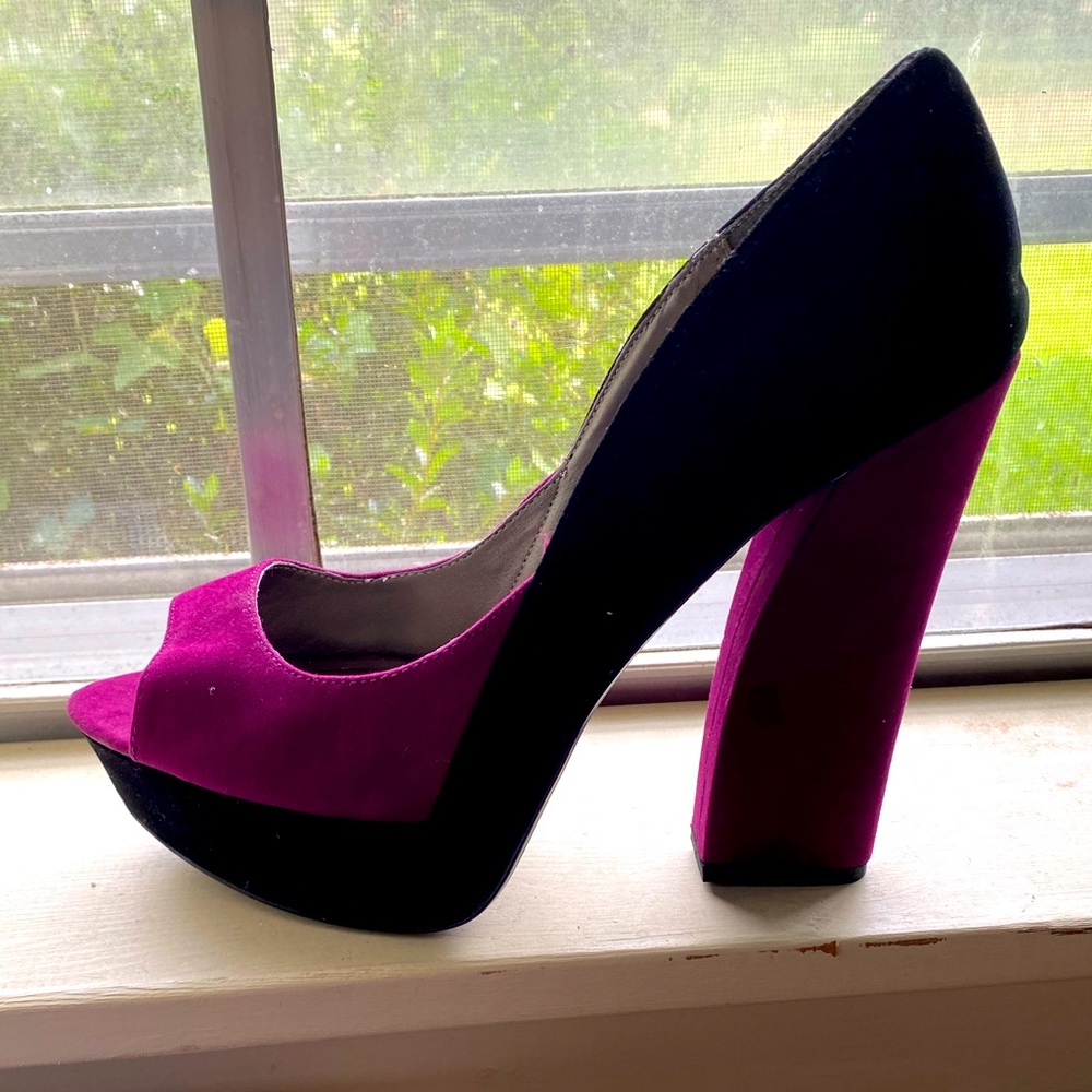 Women pumps great condition